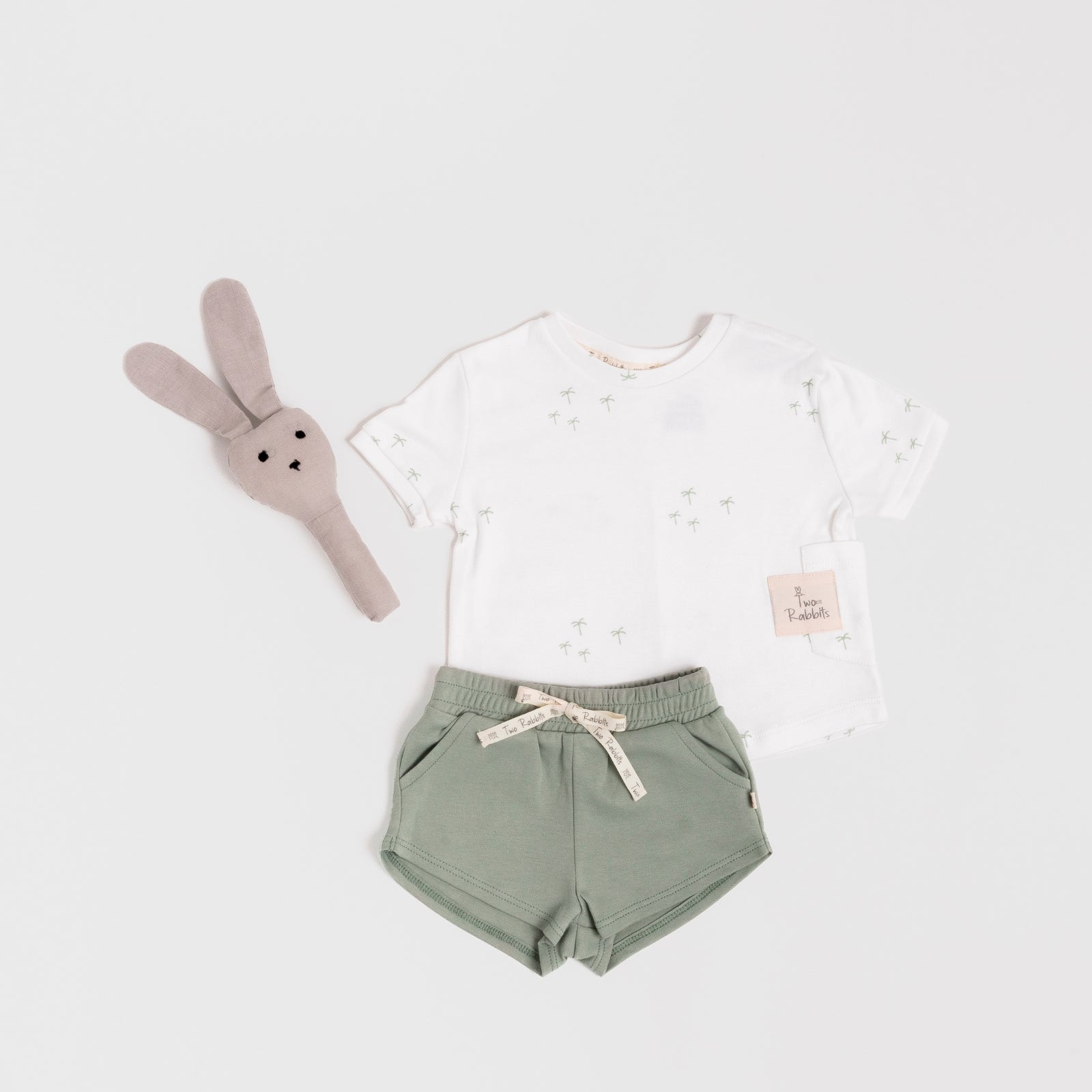 Conjunto Playera Palms y Short Menta