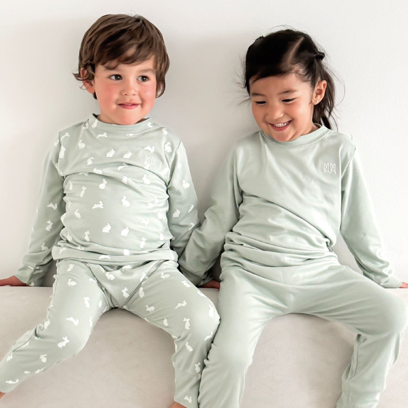 Pijama Counting Rabbits