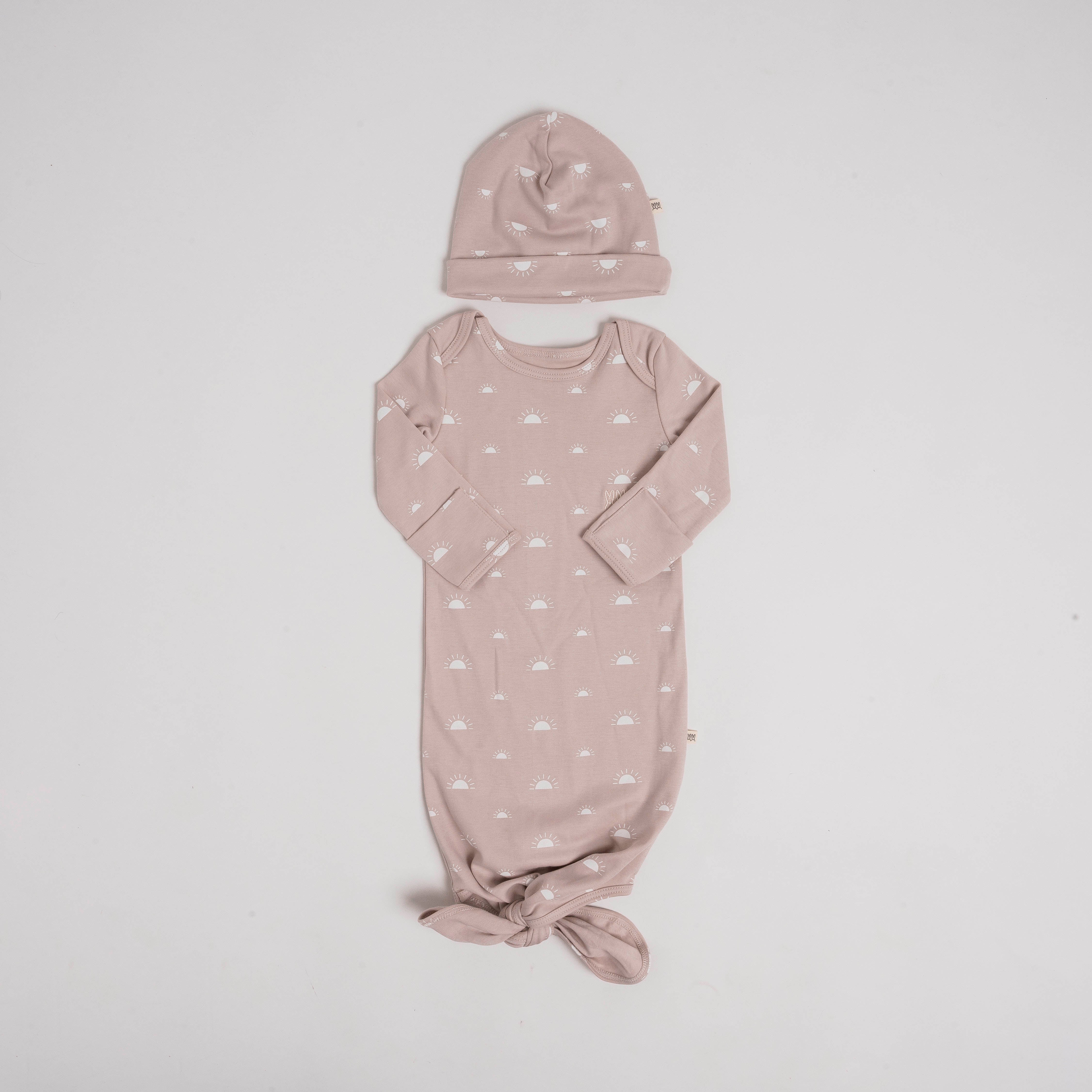 Set Pijama Nudo + Beanie Sun